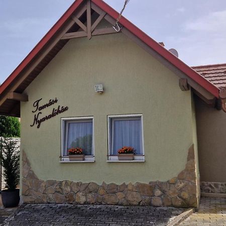 Tamasi Villa- Nyaralohaz Balatonkeresztur Exterior photo